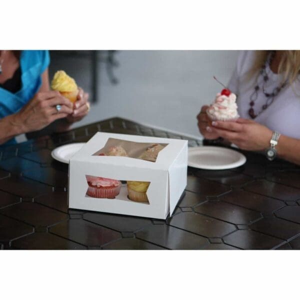 9 inch Cake Box with Window - 150 Pack (360183)