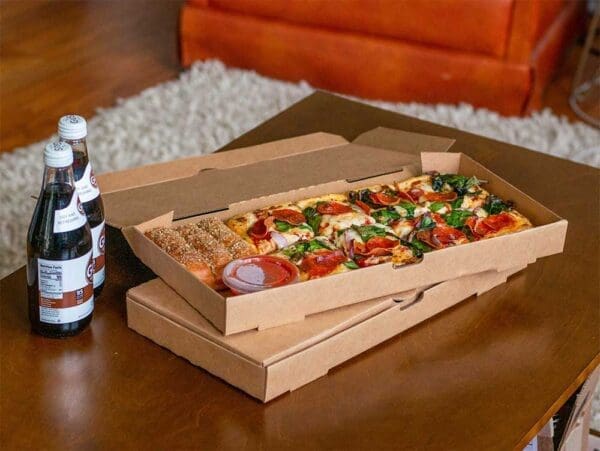 corrugated pizza box